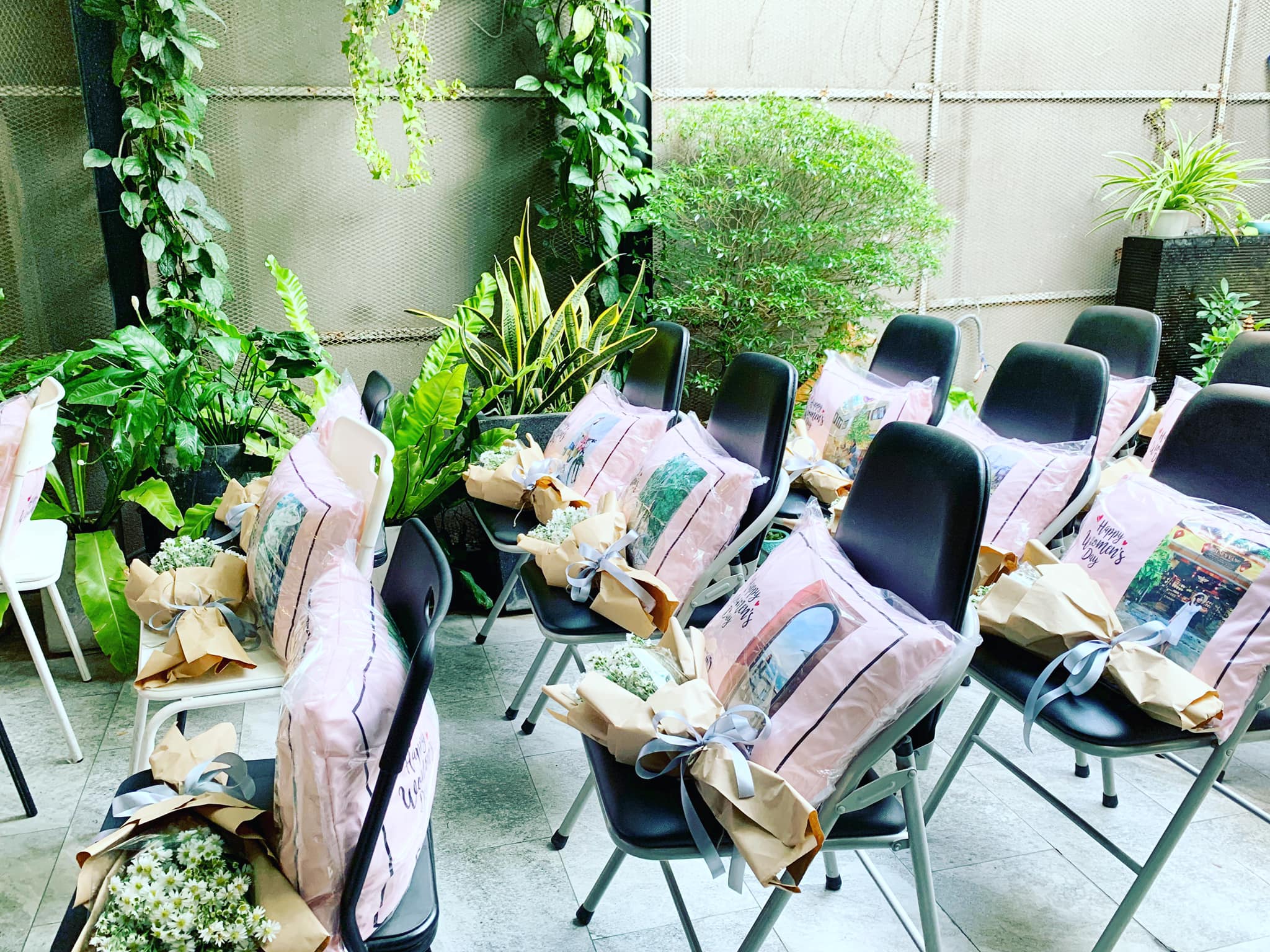 HAPPY WOMEN'S DAY 08-03-2020