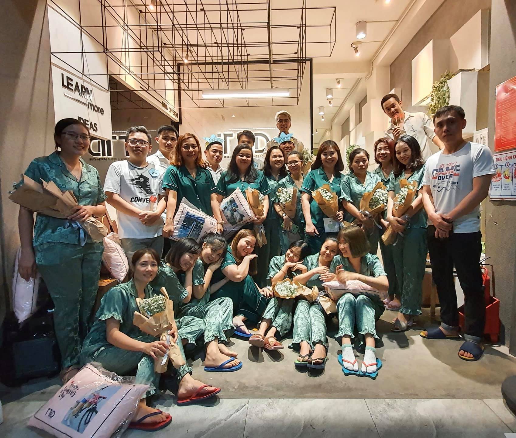 HAPPY WOMEN'S DAY 08-03-2020